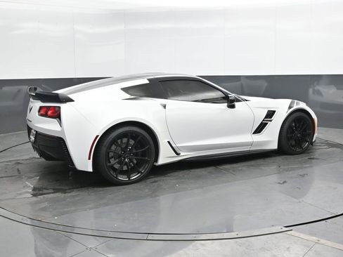 Used 2017 Chevrolet Corvette Grand Sport RWD image 3