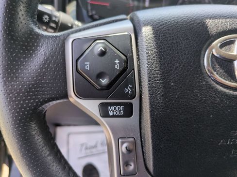 Used 2023 Toyota 4Runner SR5 AWD/4WD image 17