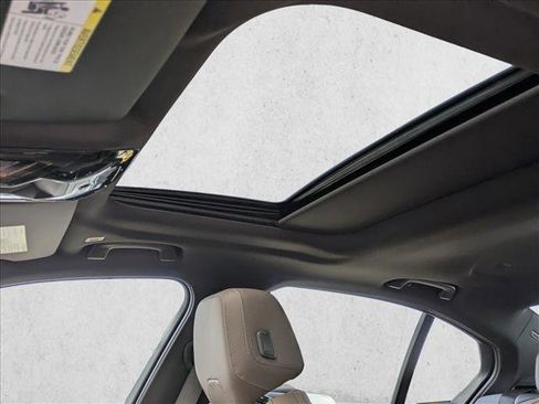 New 2026 BMW 530i xDrive AWD/4WD image 15