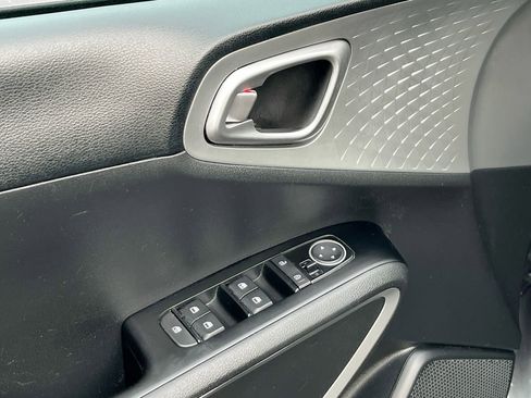 Certified 2024 Kia Soul LX w/ Option Group 015 image 16