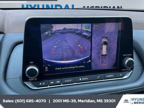 Used 2023 Nissan Rogue SL image 15