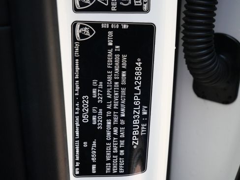 Used 2023 Lamborghini Urus S image 27