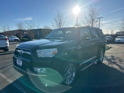 Used 2011 Toyota 4Runner Limited image 7