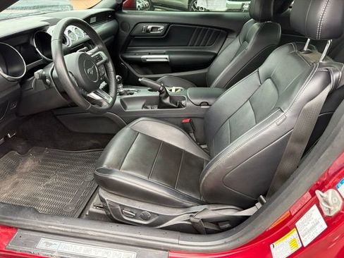 Used 2017 Ford Mustang GT Premium w/ GT Performance Package RWD image 13