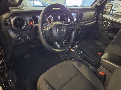 Used 2023 Jeep Wrangler Sport AWD/4WD image 4