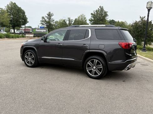 Used 2019 GMC Acadia Denali w/ Technology Package AWD/4WD image 13