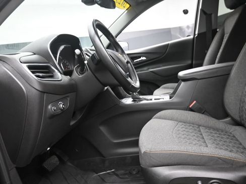 Used 2023 Chevrolet Equinox LT AWD/4WD image 17