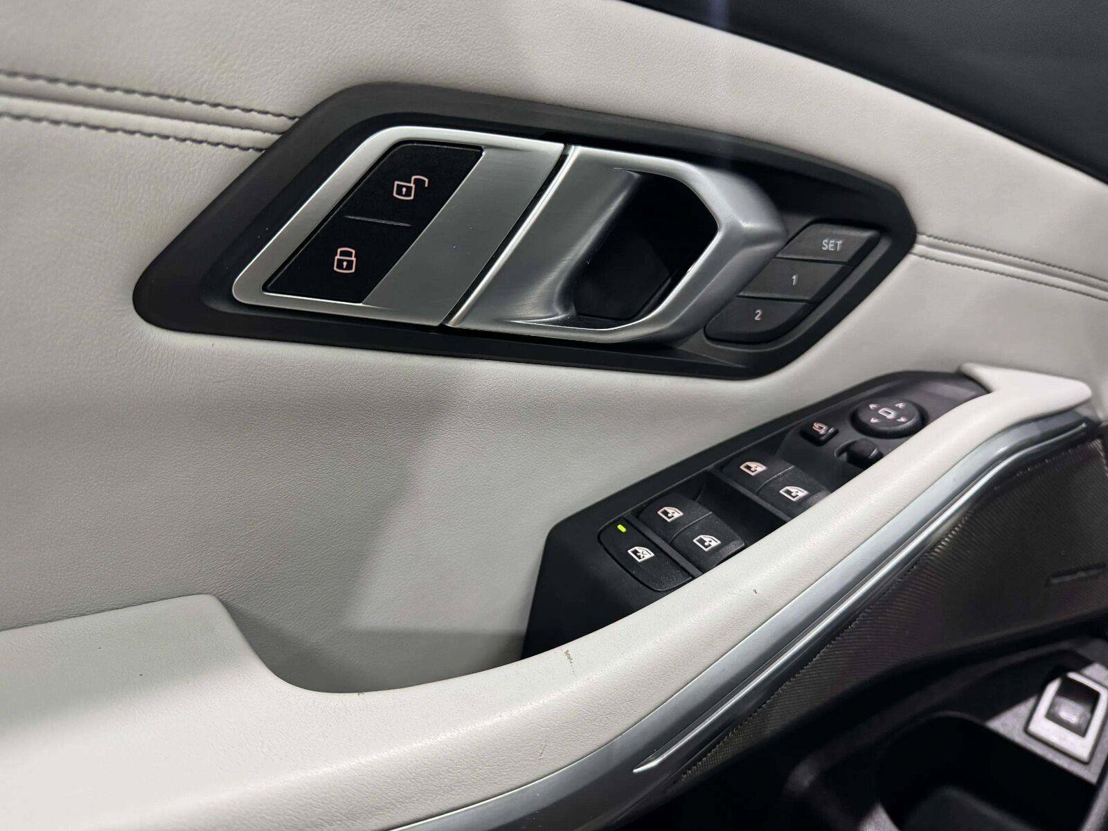 Used 2023 BMW M3 Competition RWD image 16