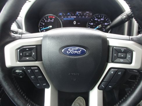 Used 2022 Ford F350 Lariat w/ Lariat Ultimate Package image 32