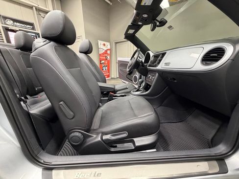 Used 2016 Volkswagen Beetle 1.8T SEL FWD image 42