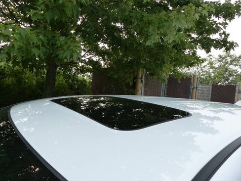 Used 2025 Honda Odyssey EX-L image 15