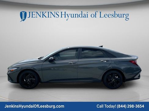 New 2026 Hyundai Elantra Sport FWD image 9