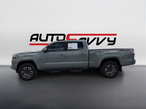 Used 2023 Toyota Tacoma TRD Sport w/ Black Out Package (TMS) AWD/4WD image 2