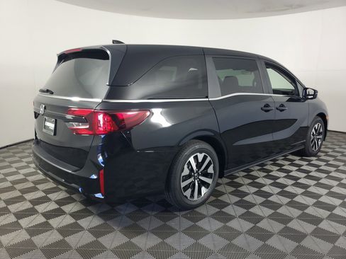 New 2026 Honda Odyssey EX-L image 4