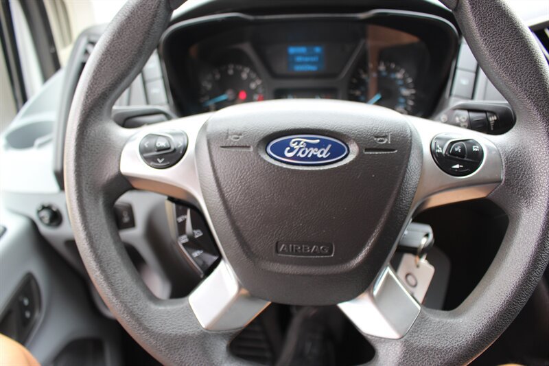 Used 2018 Ford Transit 150 XL RWD image 33