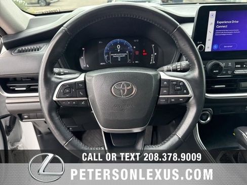 Used 2024 Toyota Grand Highlander XLE image 24