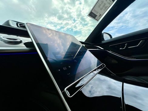 Certified 2023 Mercedes-Benz S 580 4MATIC Sedan image 22
