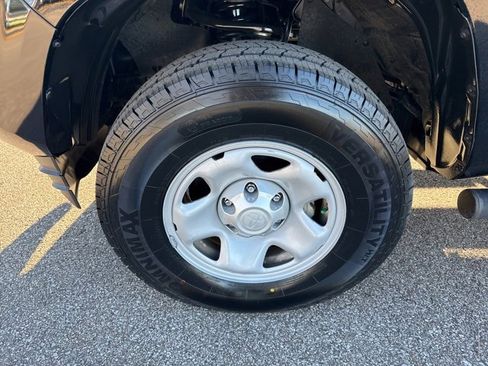 Used 2023 Toyota Tacoma SR image 19