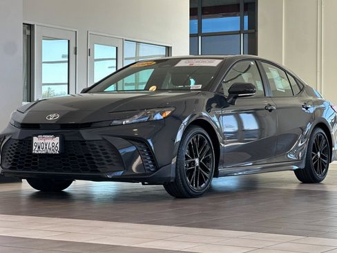 Certified 2026 Toyota Camry SE w/ Multimedia Upgrade Package FWD image 8
