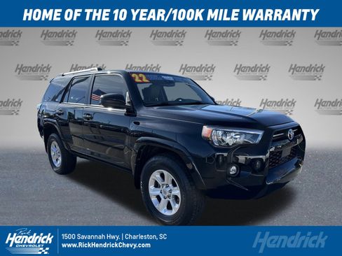 Used 2022 Toyota 4Runner SR5 image 1