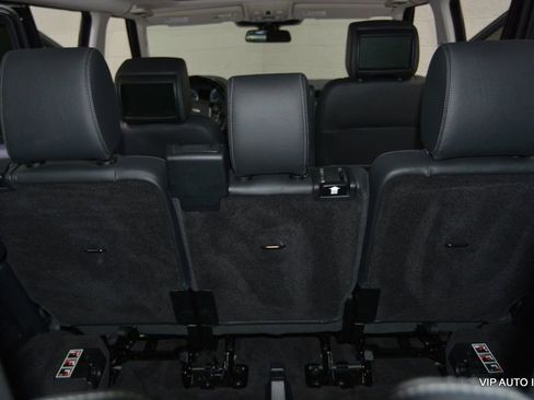 Used 2016 Land Rover LR4 HSE LUX image 24