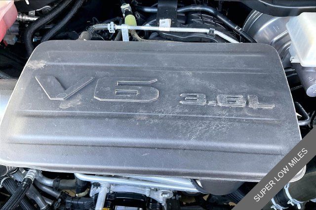 Used 2022 RAM 1500 Big Horn AWD/4WD image 32