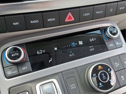 Used 2025 Hyundai Palisade Calligraphy AWD/4WD image 14