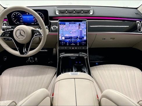 Certified 2023 Mercedes-Benz S 500 4MATIC image 18