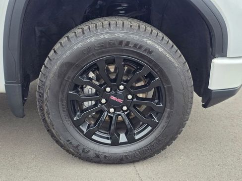 Used 2023 GMC Sierra 1500 AT4X AWD/4WD image 8