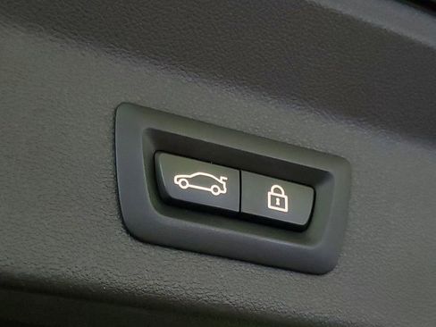 Used 2018 BMW X3 M40i image 12