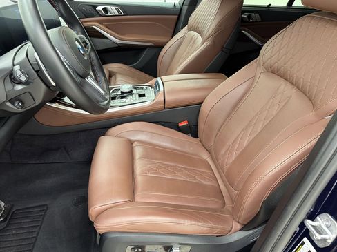Certified 2024 BMW X5 M60i AWD/4WD image 21