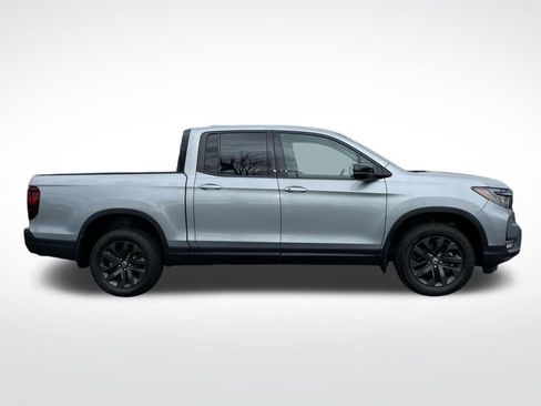 Certified 2025 Honda Ridgeline Sport image 7