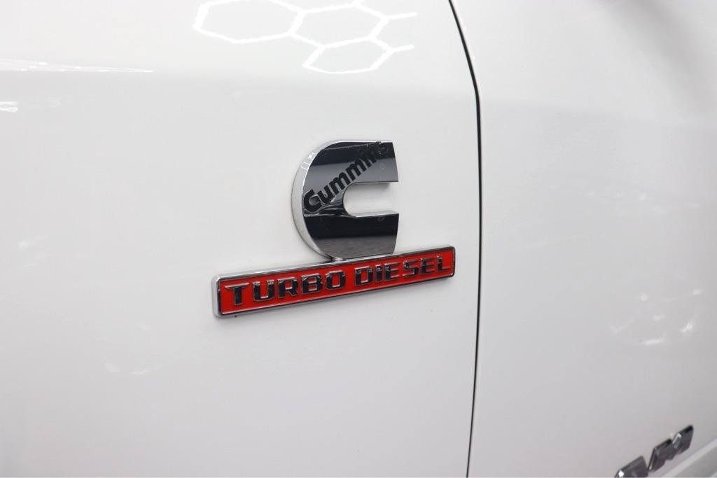 Used 2020 RAM 2500 Tradesman w/ Chrome Appearance Group AWD/4WD image 9