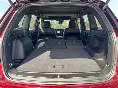 New 2026 Jeep Grand Cherokee Altitude image 33