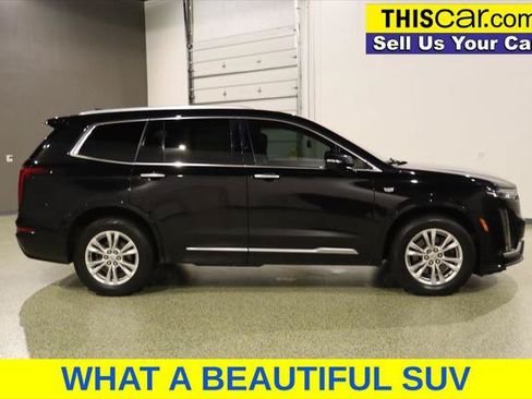 Used 2023 Cadillac XT6 Sport w/ Platinum Package AWD/4WD image 9