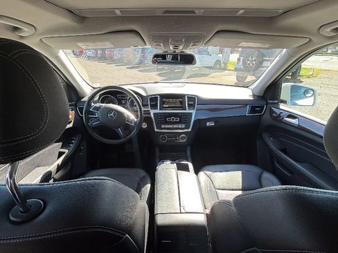 Used 2015 Mercedes-Benz ML 350 4MATIC image 12
