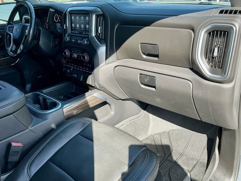 Used 2019 Chevrolet Silverado 1500 LT Trail Boss image 24