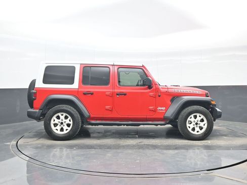 Used 2021 Jeep Wrangler Unlimited Sport AWD/4WD image 7