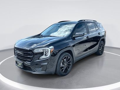 Used 2023 GMC Terrain SLE w/ Driver Convenience Package
