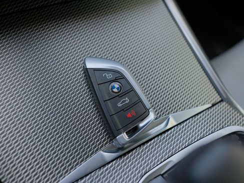 Used 2021 BMW M4 Competition w/ Parking Assistance Package RWD image 11