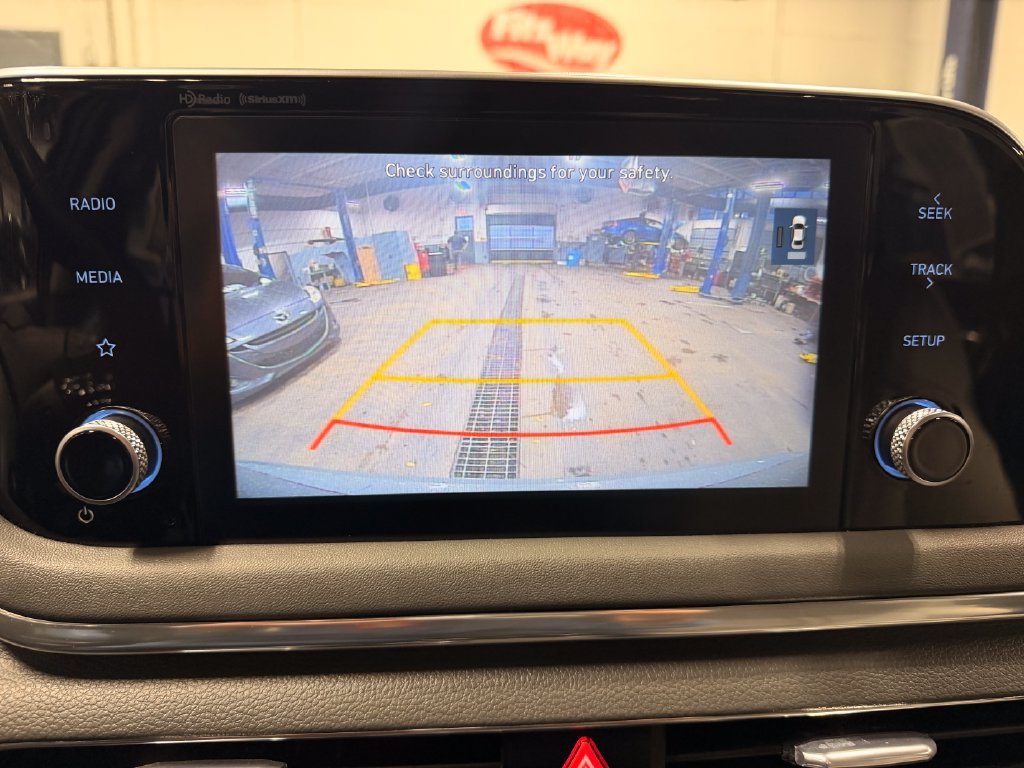 Used 2020 Hyundai Sonata SEL w/ Convenience Package FWD image 11