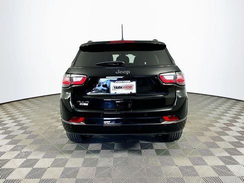 Certified 2023 Jeep Compass High Altitude AWD/4WD image 10