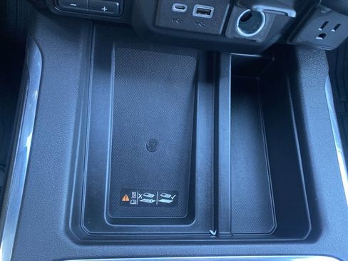 Used 2019 GMC Sierra 1500 AT4 w/ AT4 Premium Package image 43