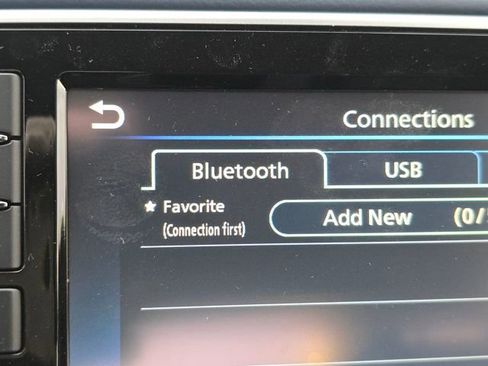 New 2025 Nissan Versa SV w/ Lighting Package image 6