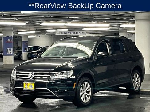 Used 2018 Volkswagen Tiguan S FWD image 4