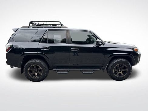 Used 2022 Toyota 4Runner Trail Special Edition AWD/4WD image 4