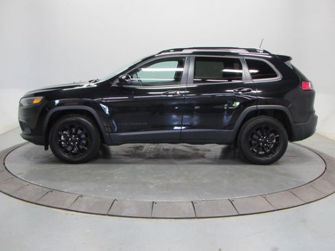 Used 2023 Jeep Cherokee Altitude Lux AWD/4WD image 4