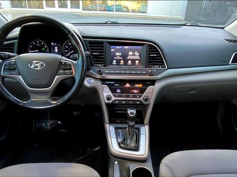 Used 2018 Hyundai Elantra Value Edition image 14