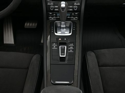 Certified 2019 Porsche 911 Targa 4 GTS image 8