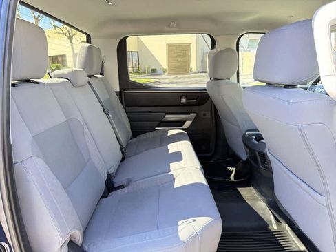 Used 2022 Toyota Tundra SR5 image 33